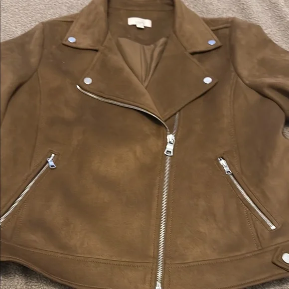 Women's Tan Moto Style Suede Jacket - Picture 3 of 7